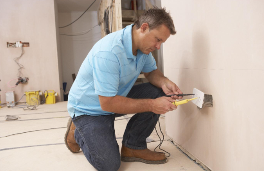 Level 2 Electrical Installations Diploma